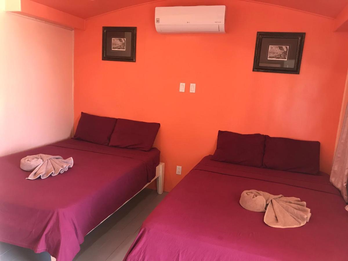 Tropical Paradise Express Caye Caulker Exterior photo