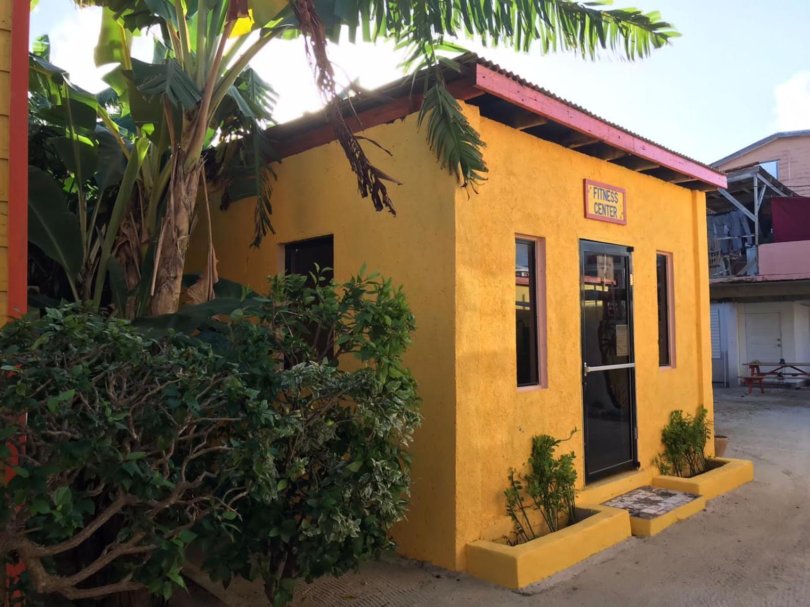 Tropical Paradise Express Caye Caulker Exterior photo